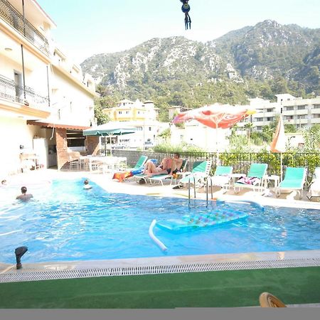 Ozlem 2 Apart Hotel Marmaris Exterior photo