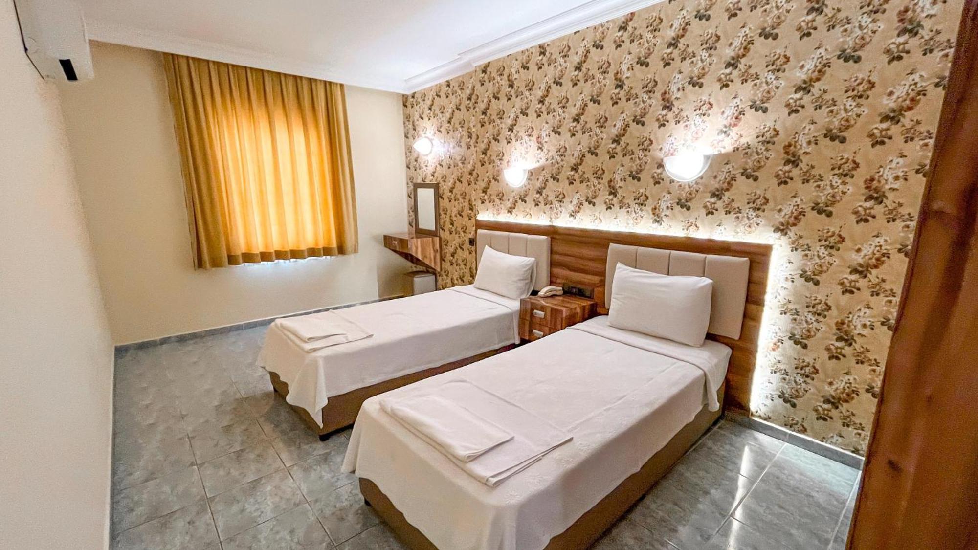 Ozlem 2 Apart Hotel Marmaris Exterior photo