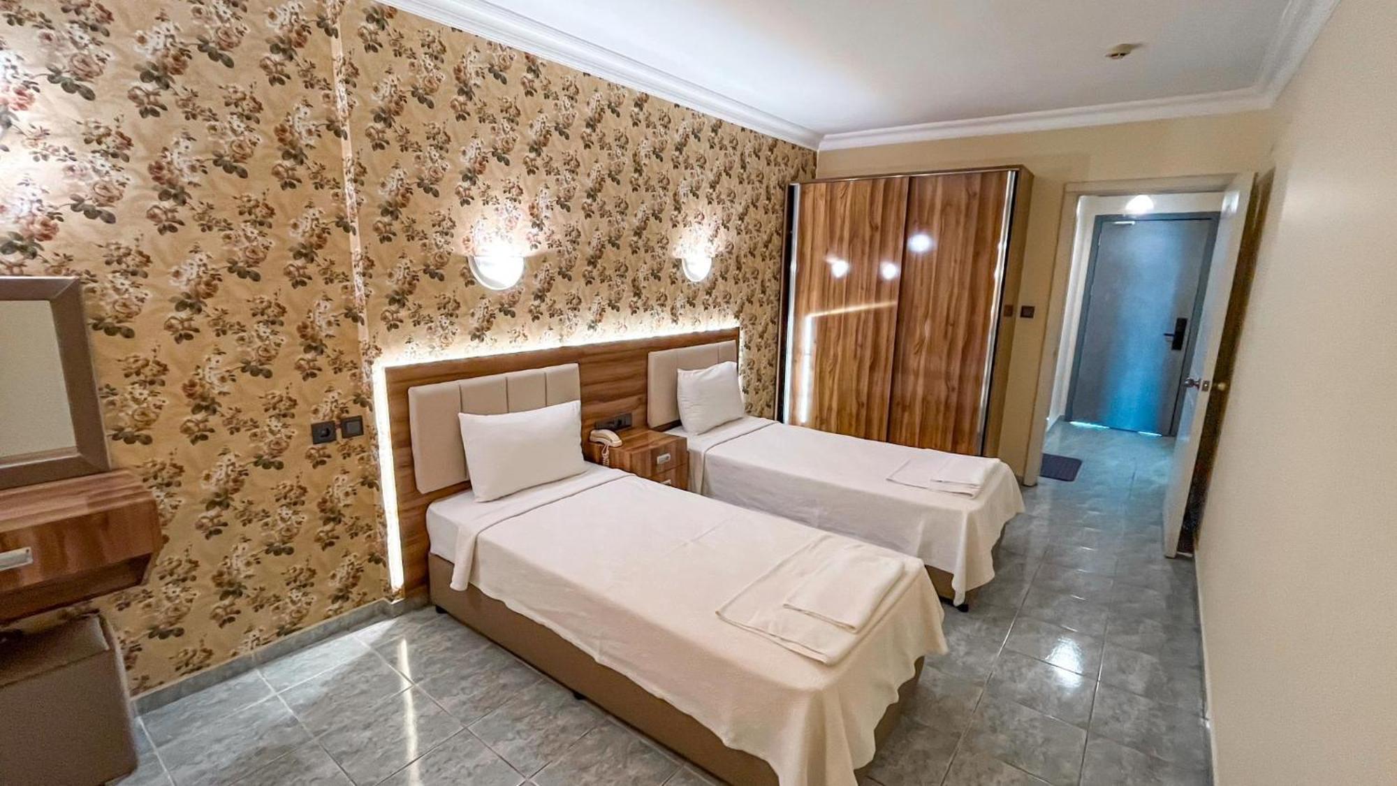 Ozlem 2 Apart Hotel Marmaris Exterior photo
